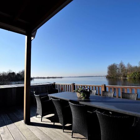Luxurious Villa With Private Garden In Kaag Exteriör bild