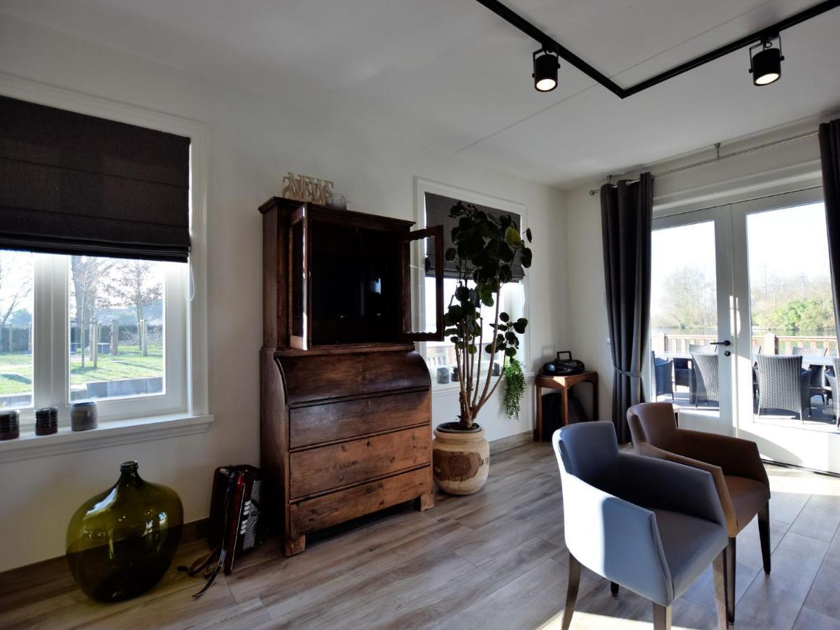 Luxurious Villa With Private Garden In Kaag Exteriör bild