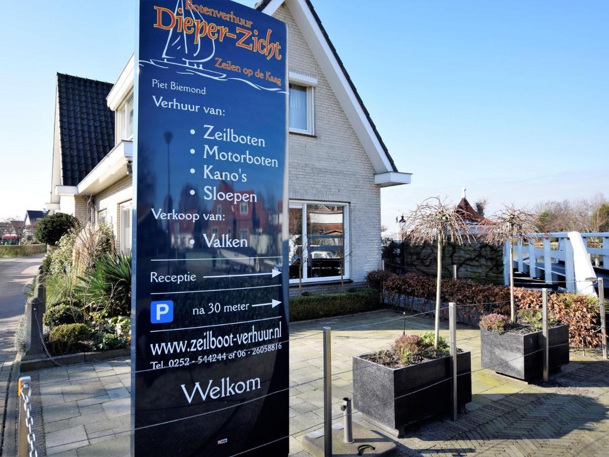 Luxurious Villa With Private Garden In Kaag Exteriör bild